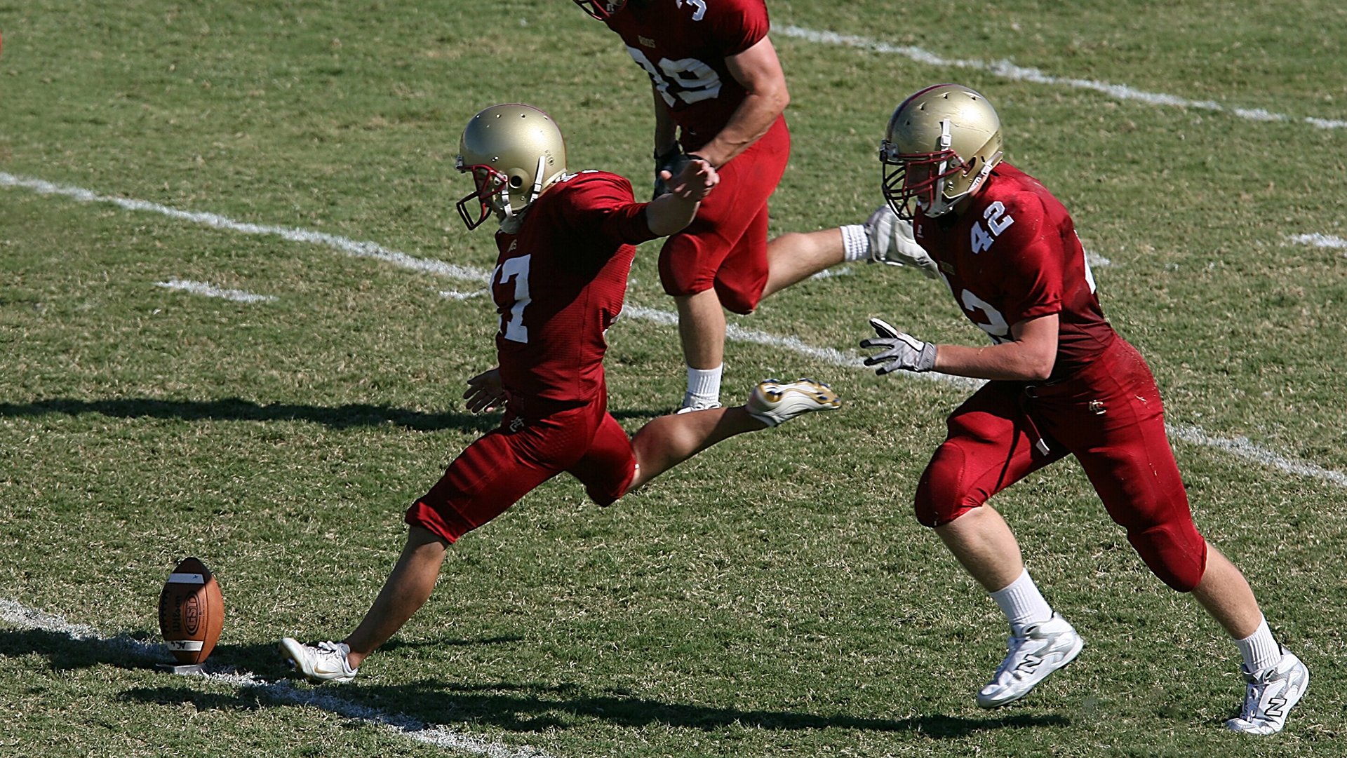国卡超级联赛:各队竞争激烈,精彩不断,国卡是什么意思
